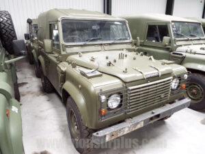 Land Rover Defender 90 Wolf RHD Hard Top (Remus)
