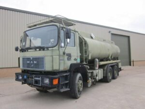 Man 25.322 tanker truck
