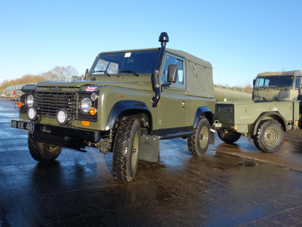 Ex Army Land Rover Defender 90 Wolf (Remus) with Penman Trailer